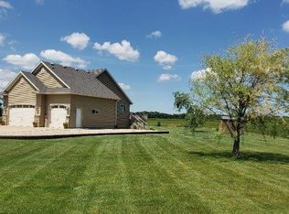 57578 227th St, Austin, MN 55912