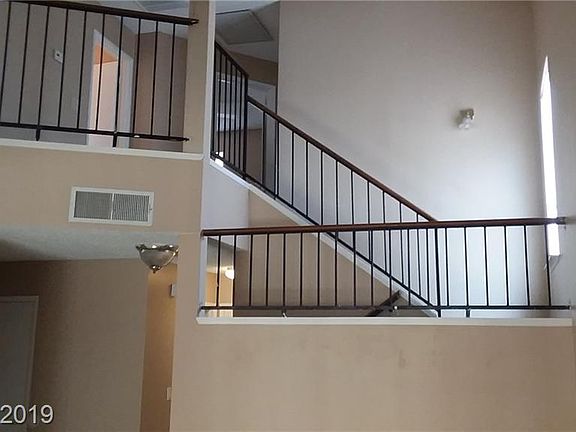 4th image of 1912 Ann Greta Dr