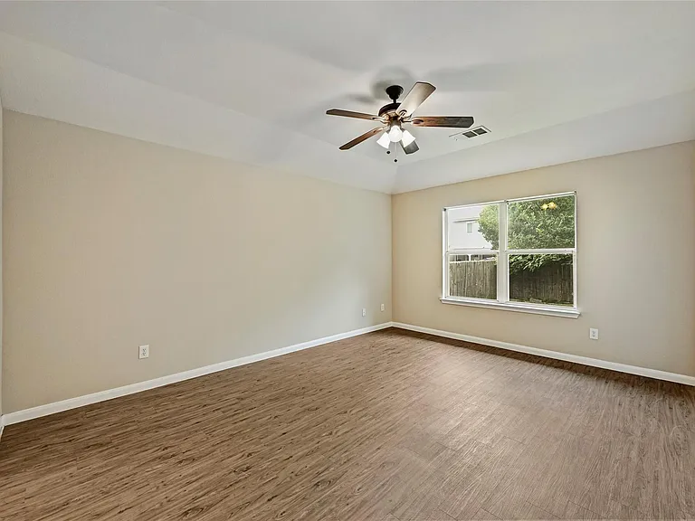2717 Granite Creek Dr — Photo 15