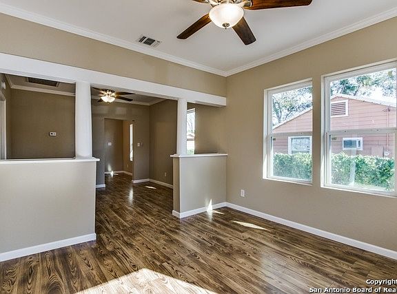 5th image of 555 Kirk Pl