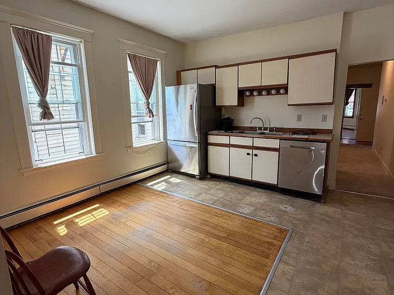 12 Dolphin Ave #2 — Photo 9