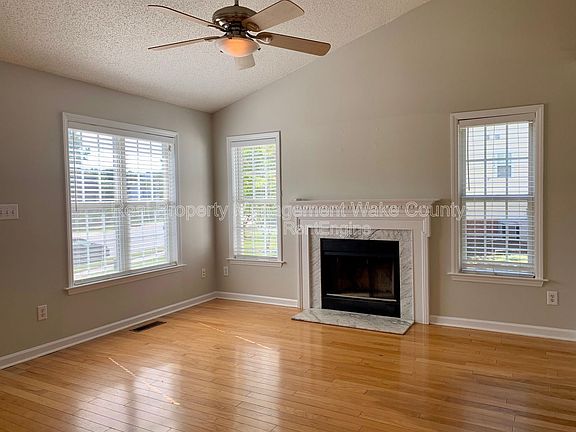 5th image of 609 Stinson Ave