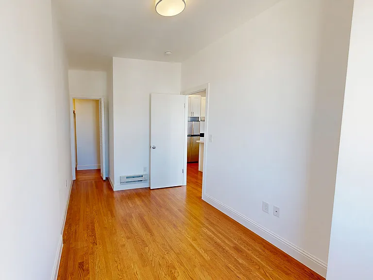 845 California Street — Photo 6