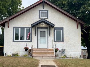 609 E 2nd St, Fairmont, MN 56031