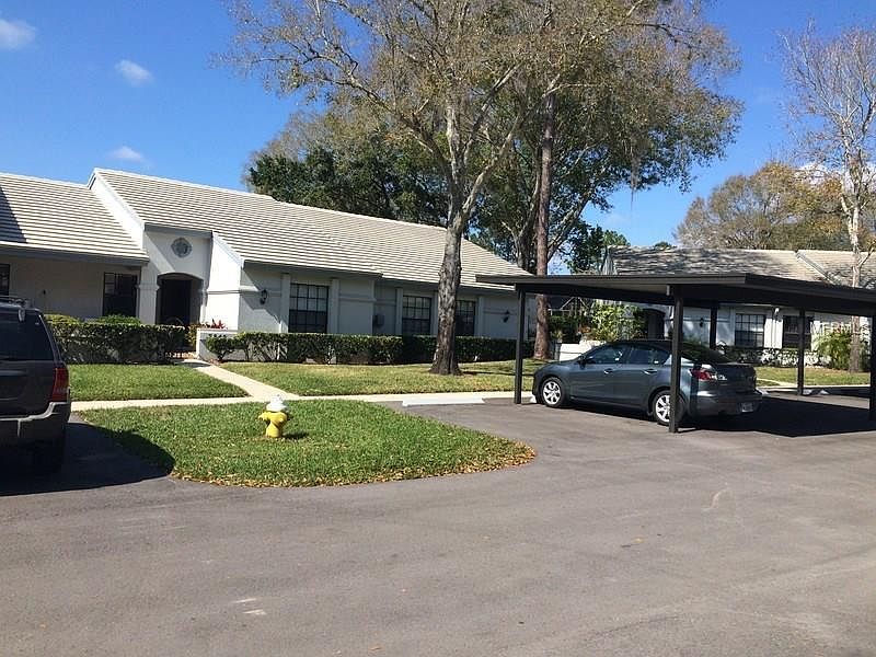 1st image of 3845 Goldfinch Ct