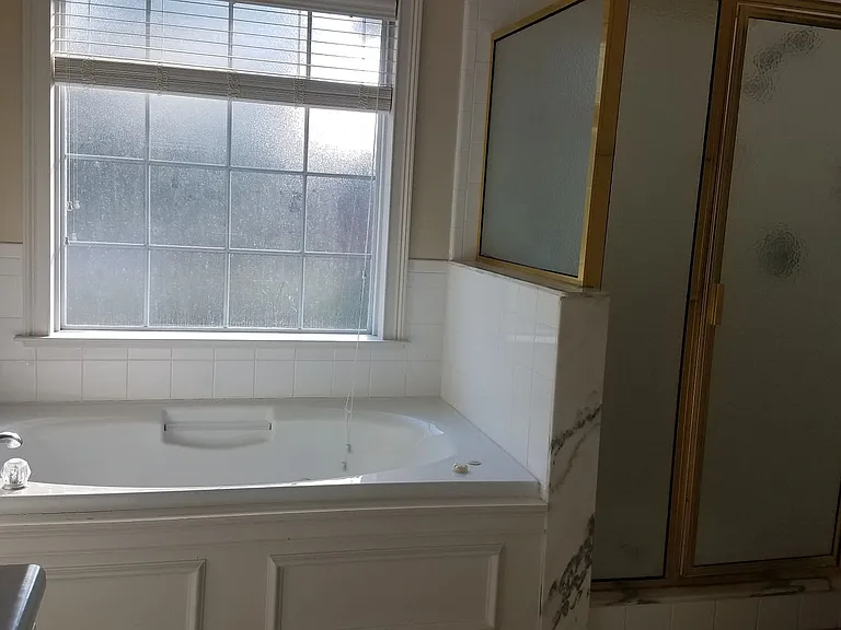 188 Fowler Dr — Photo 7