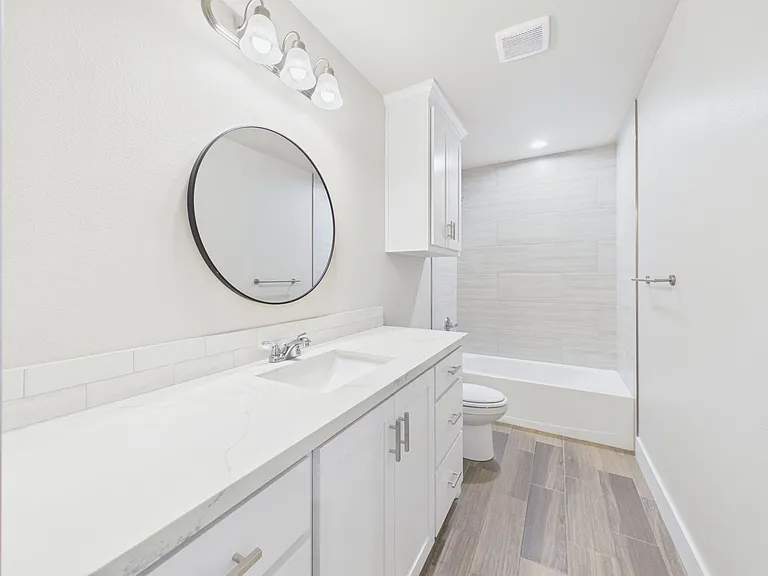 9770 Elite St — Photo 45