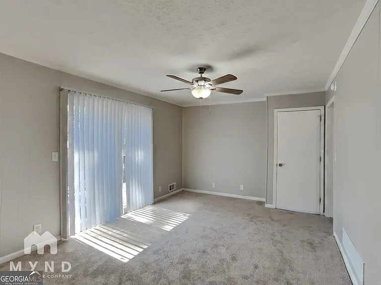 2945 Botany Dr — Photo 8