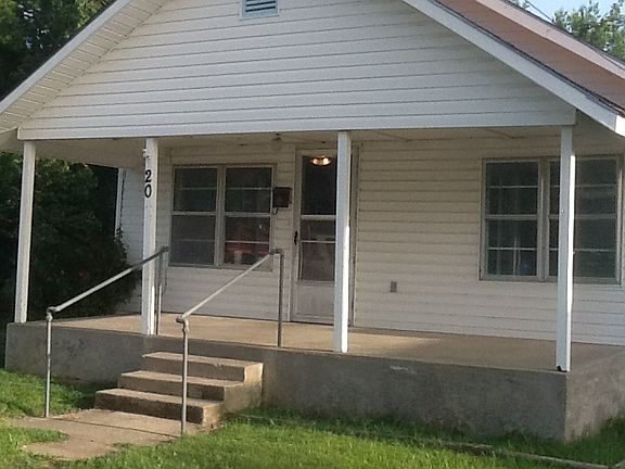 2nd image of 20 E Monroe Ave