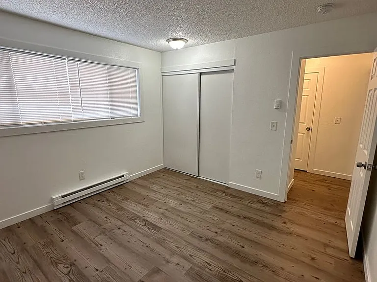 Stark Street Townhomes — Photo 33
