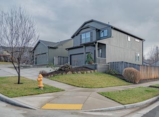 1400 Flower St, Medford, OR 97504