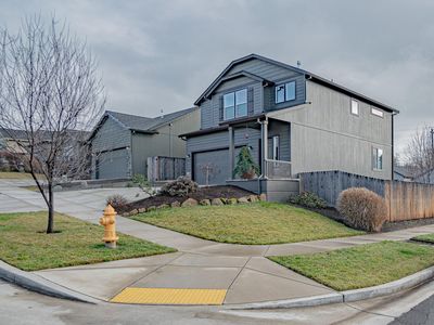 1400 Flower St, Medford, OR, 97504