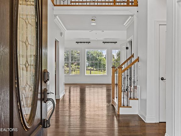 2nd image of 1023 Gettysvue Dr