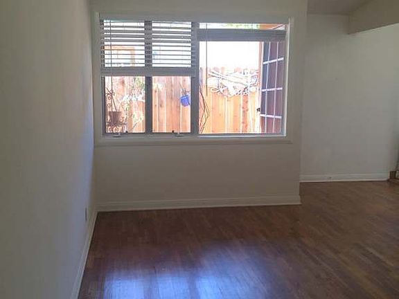 3rd image of 519 Ashland Ave APT A