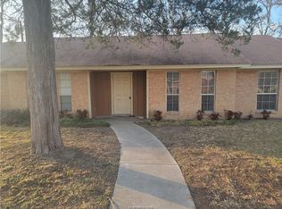 7722 Appomattox Dr, College Station, TX 77845