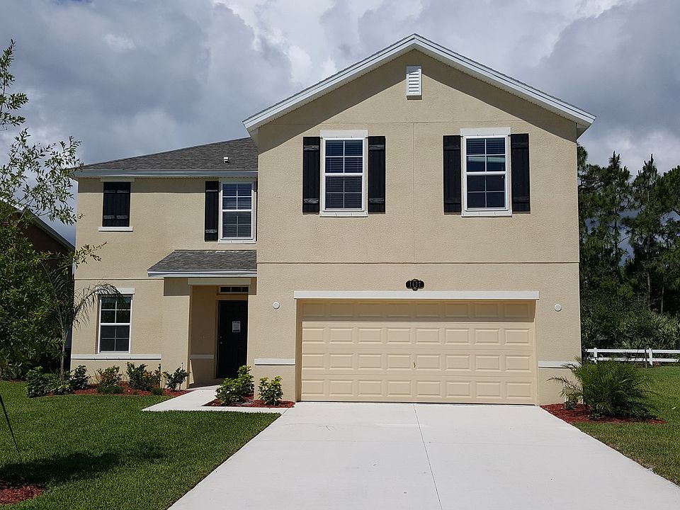 1st image of 1427 Lexington Sq SW