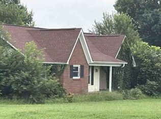 101 Hazelwood Dr, Hazel Green, AL 35750