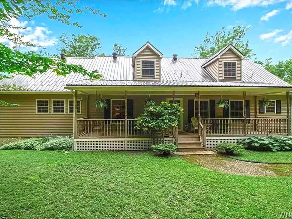 7757 Abbott Hill Rd, Boston, NY 14025