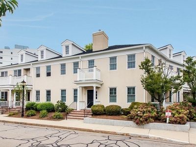 26 Tilden Cir #26, Quincy, MA, 02171