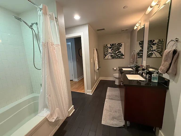 603 Davis St #1401 — Photo 16