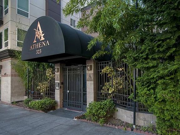 4th image of 323 Queen Anne Ave N APT 215