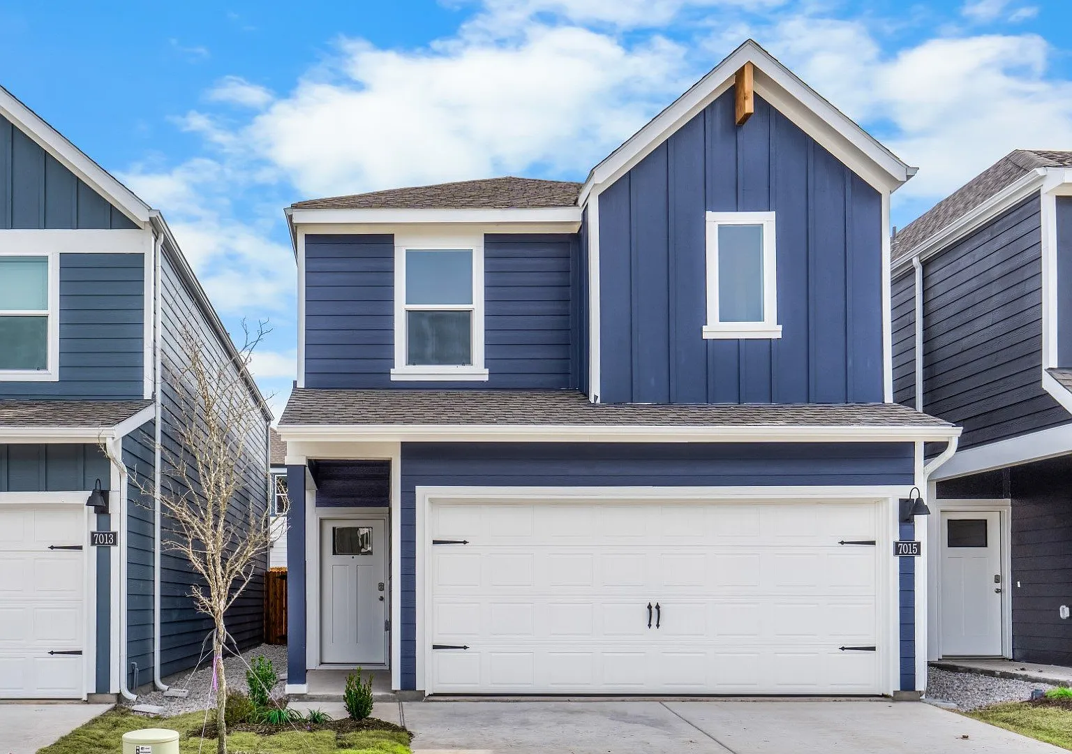 7015 Moonflower Ln — Photo 1