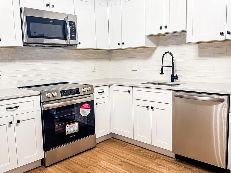 51 Alvarado Ave #101 — Photo 5