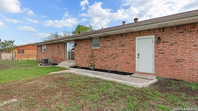 273 Meadow Ave — Photo 36