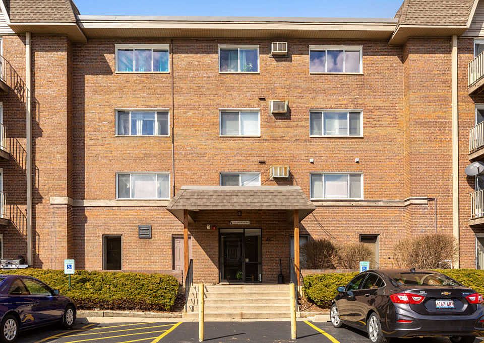 2300 Beau Monde Ln APT 201 Lisle IL 60532 Zillow