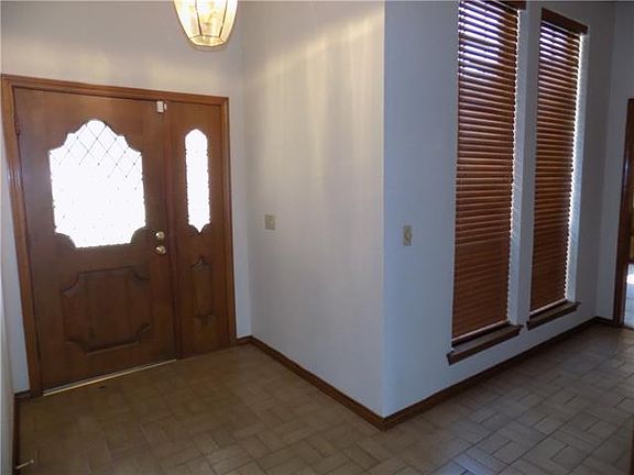 2nd image of 2505 Schooner Dr