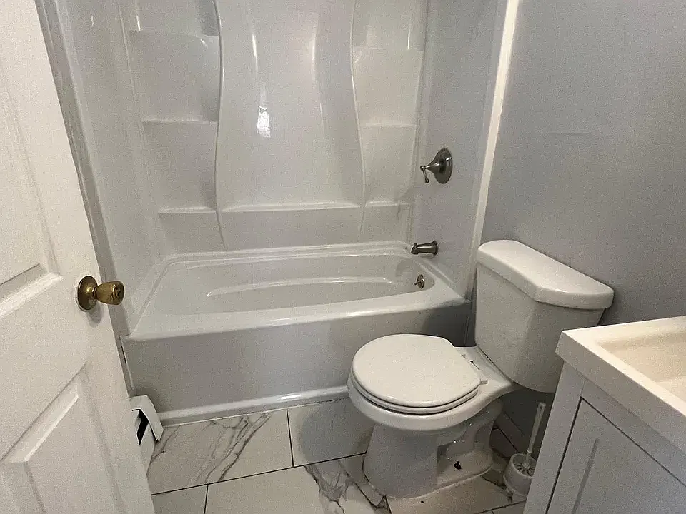 2 bed, $1,800 — Photo 4