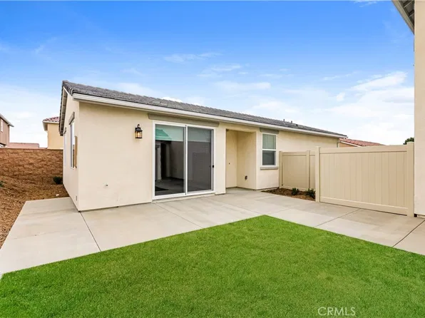 1716 Taylor Ave Unit 2, Corona, CA 92882