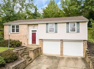 213 Old Oak Rd, Canonsburg, PA 15317