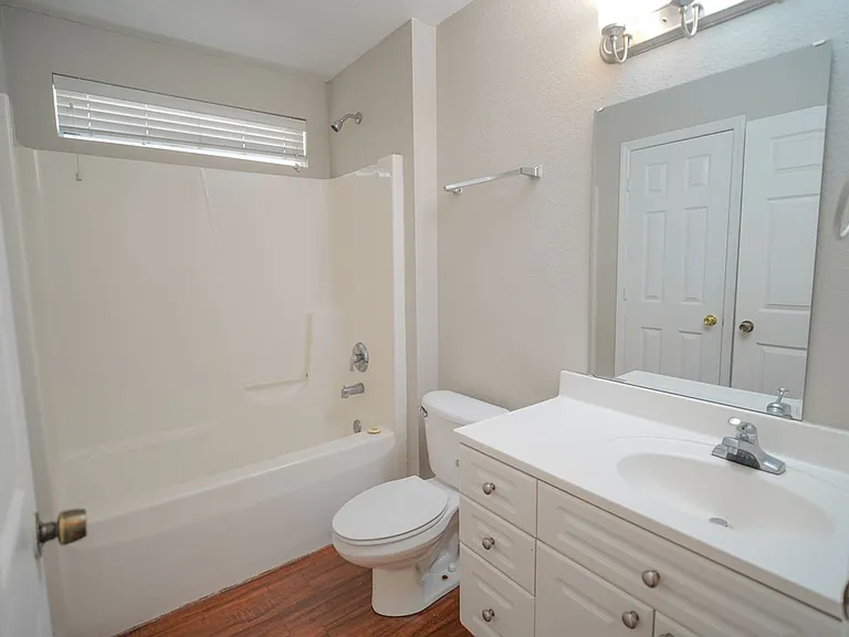 2788 Westbrook Ct — Photo 12