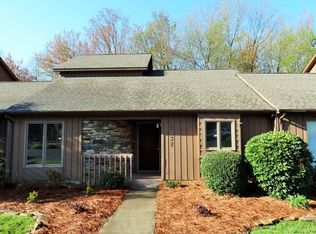 12th St NE, Hickory, NC 28601