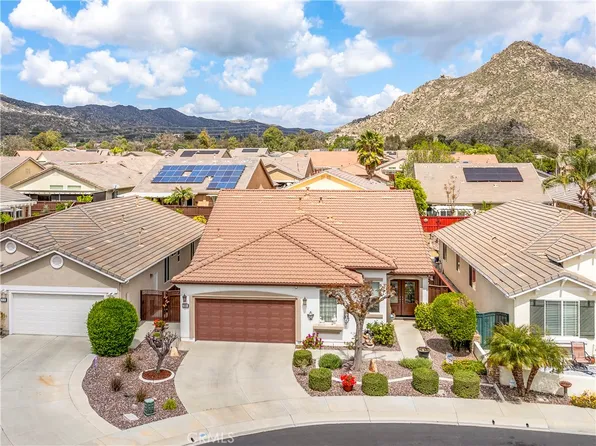 7880 Hogan Cir, Hemet, CA 92545