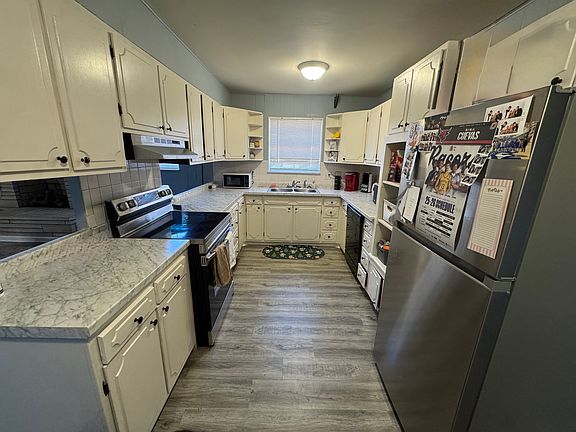2nd image of 1636 Farmer Ave