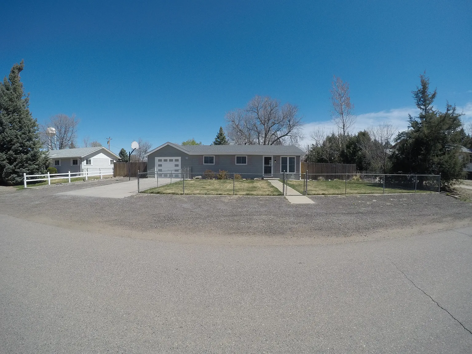3 bed, 1208 sqft, $2,350 — Photo 1