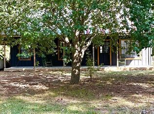 199 Laura Ln, Lecompte, LA 71346