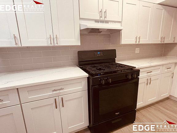 4th image of 207 Lake Shore Rd APT 3