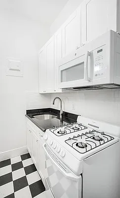 Rented by Zumper Inc | media 8