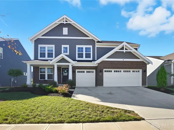 2054 Prestwick Bnd, Miamisburg, OH 45342