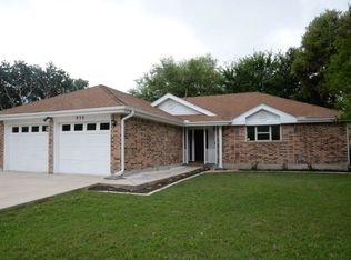 939 Hideaway Cir, New Braunfels, TX 78130