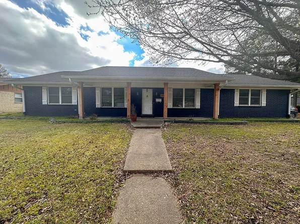 1511 Leona Dr, Ashdown, AR 71822