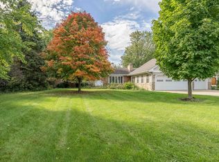 1985 Reckinger Rd, Aurora, IL 60502