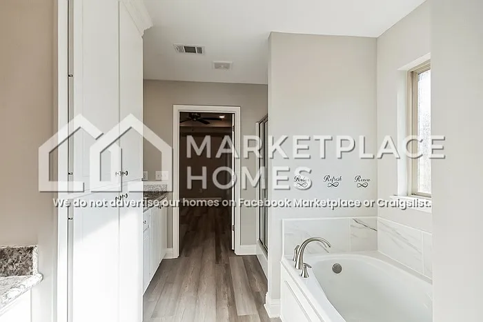 569 Silver Hill Dr — Photo 14