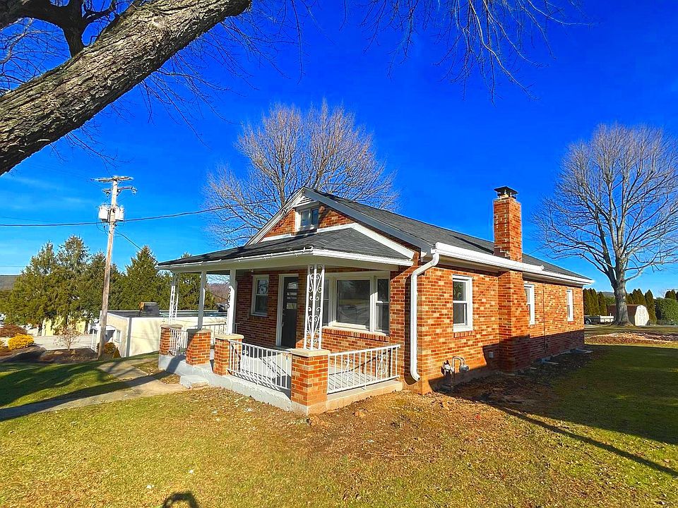 245 N Main St, Jacobus, PA 17407 Zillow