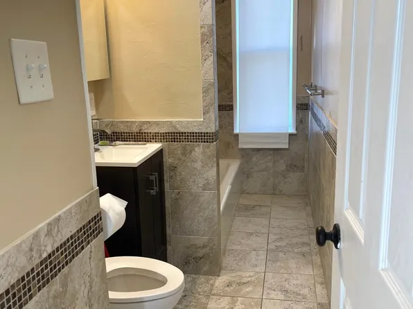 (undisclosed Address), Worcester, MA 01605