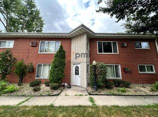 105 Harrington Ave APT 6, Crown Pt, IN 46307