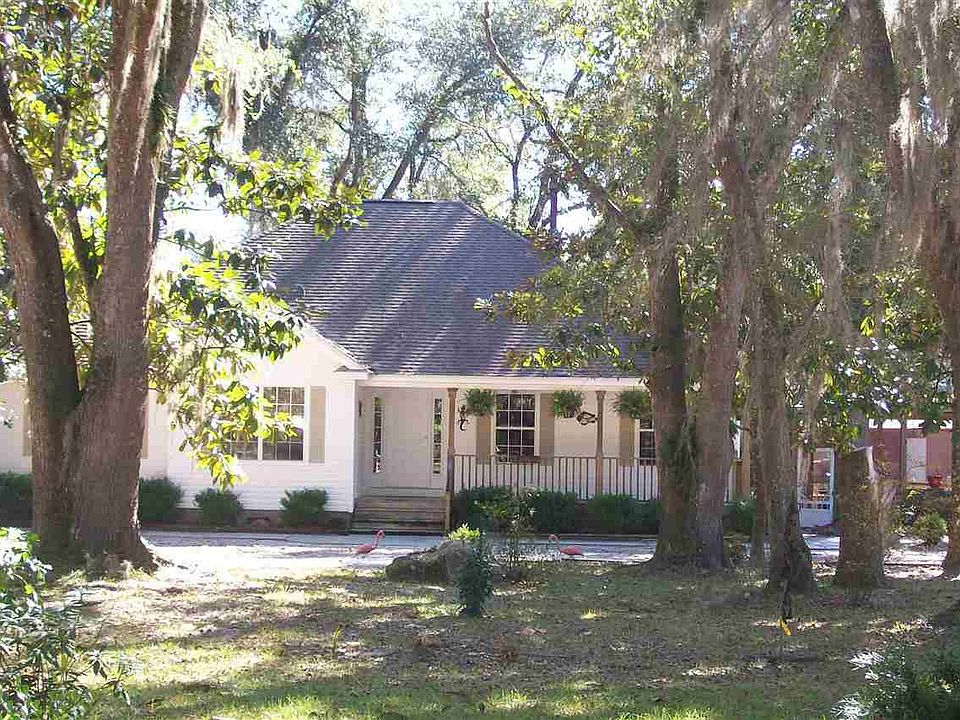 1st image of 406 E Duckpond Dr